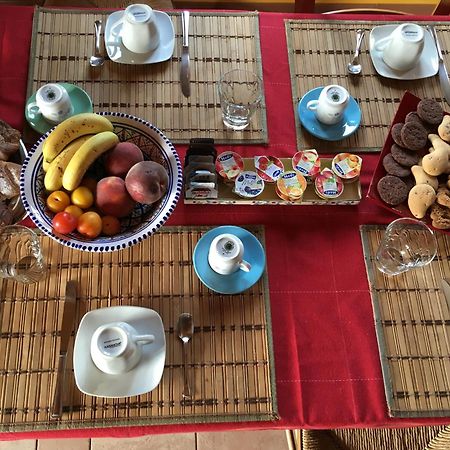Bed&Breakfast La Casetta SantʼAlessio Siculo Esterno foto
