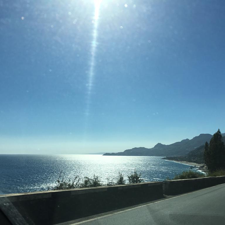 Bed&Breakfast La Casetta SantʼAlessio Siculo Esterno foto